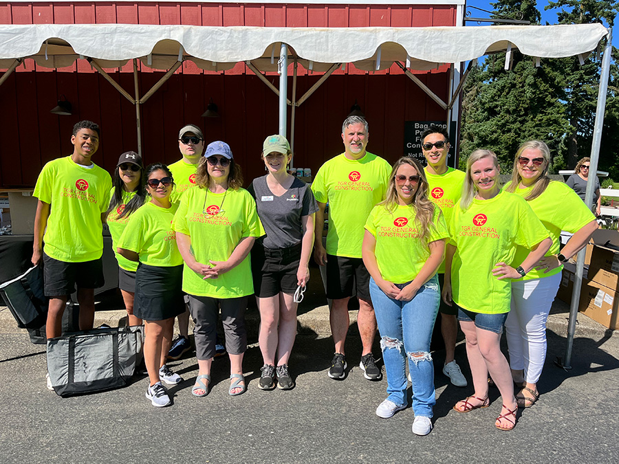 Group of volunteers from Tee Up Fore Schools 2023